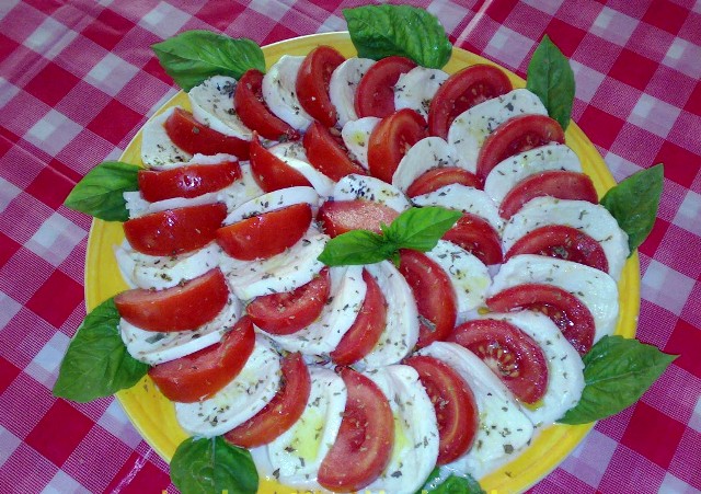 caprese.jpg