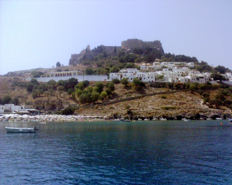 Lindos desde el agua.JPG